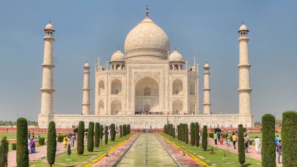 Remove all business activities within 500 meters of Taj Mahal Supreme Court ordered