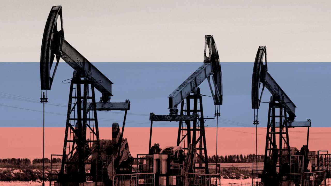 Russia Crude: రష్యా నుంచి చమురు దిగుమతి.. భారత్కు రూ.35,000 కోట్ల లబ్ధి Russia Crude: రష్యా నుంచి చమురు దిగుమతి.. భారత్కు రూ.35,000 కోట్ల లబ్ధి