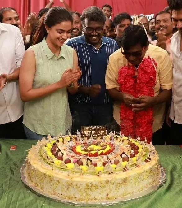 Tamil Star Comedian Vadivelu Birthday Celebrations5