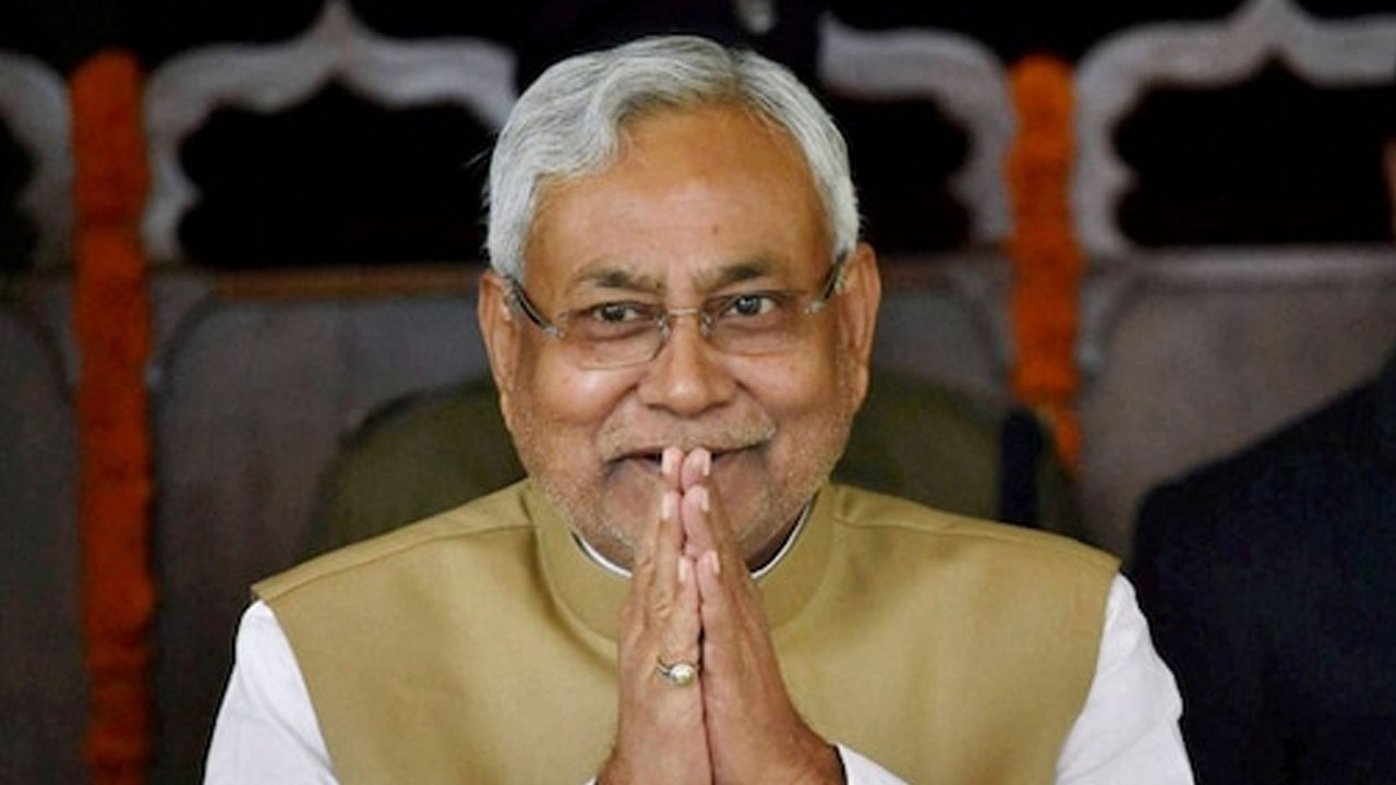 Nitish Kumar: యూపీ నుంచి నితీశ్ జాతీయ పోరు.. అంబేద్కర్ నగర్ నుంచి పోటీ? Nitish Kumar: యూపీ నుంచి నితీశ్ జాతీయ పోరు.. అంబేద్కర్ నగర్ నుంచి పోటీ?