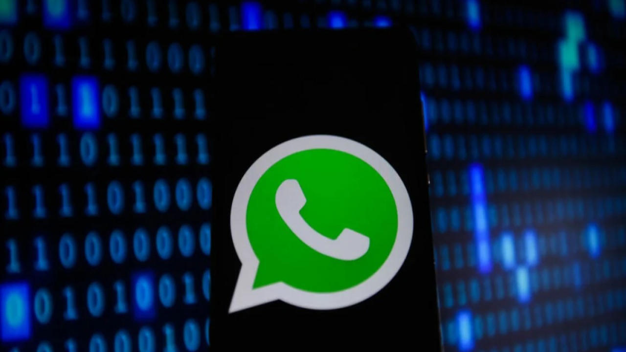 Whatsapp Online Status : వాట్సాప్లో ఫ్రెండ్స్తో చాట్ చేసేటప్పుడు మీ ఆన్లైన్ స్టేటస్ హైడ్ చేయొచ్చు తెలుసా? Whatsapp Online Status : వాట్సాప్లో ఫ్రెండ్స్తో చాట్ చేసేటప్పుడు మీ ఆన్లైన్ స్టేటస్ హైడ్ చేయొచ్చు తెలుసా?