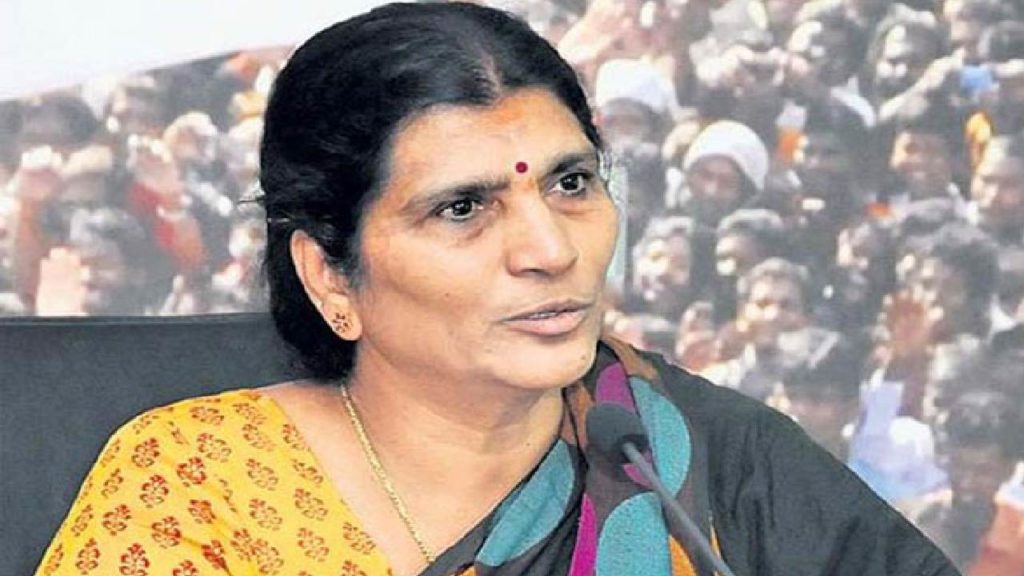 Laxmi Parvathi on NTR university