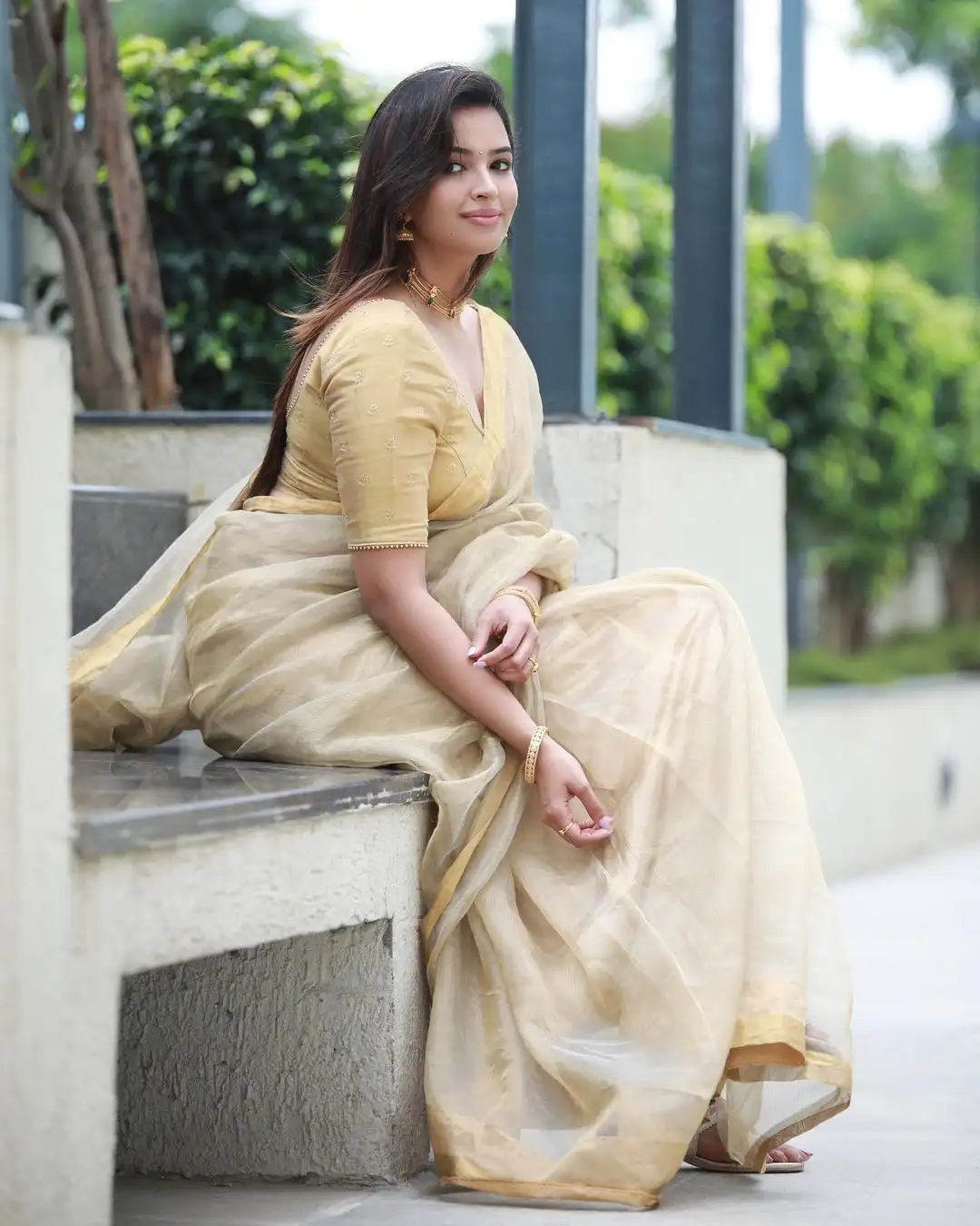 Pujita Ponnada Cute Photoshoot in Saree