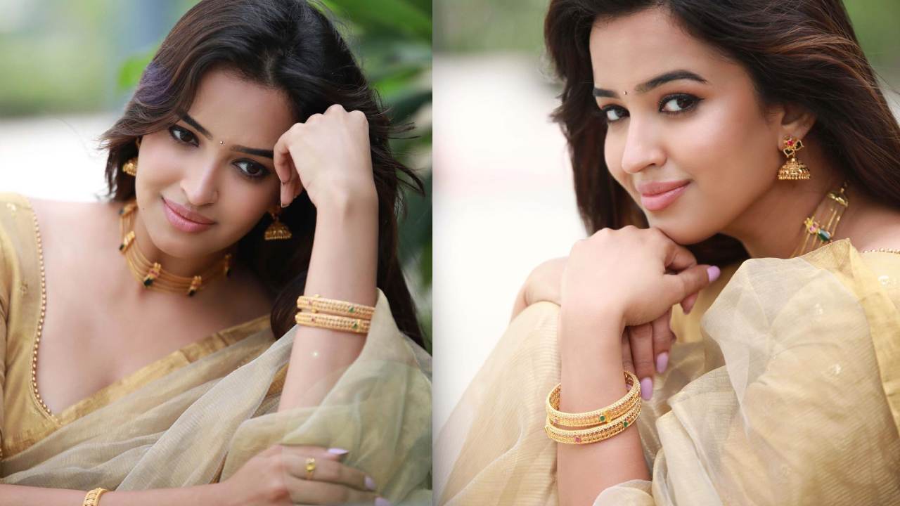 Pujita Ponnada : పలుచటి చీరలో పరువాలు చిలికిస్తున్న పూజిత పొన్నాడ