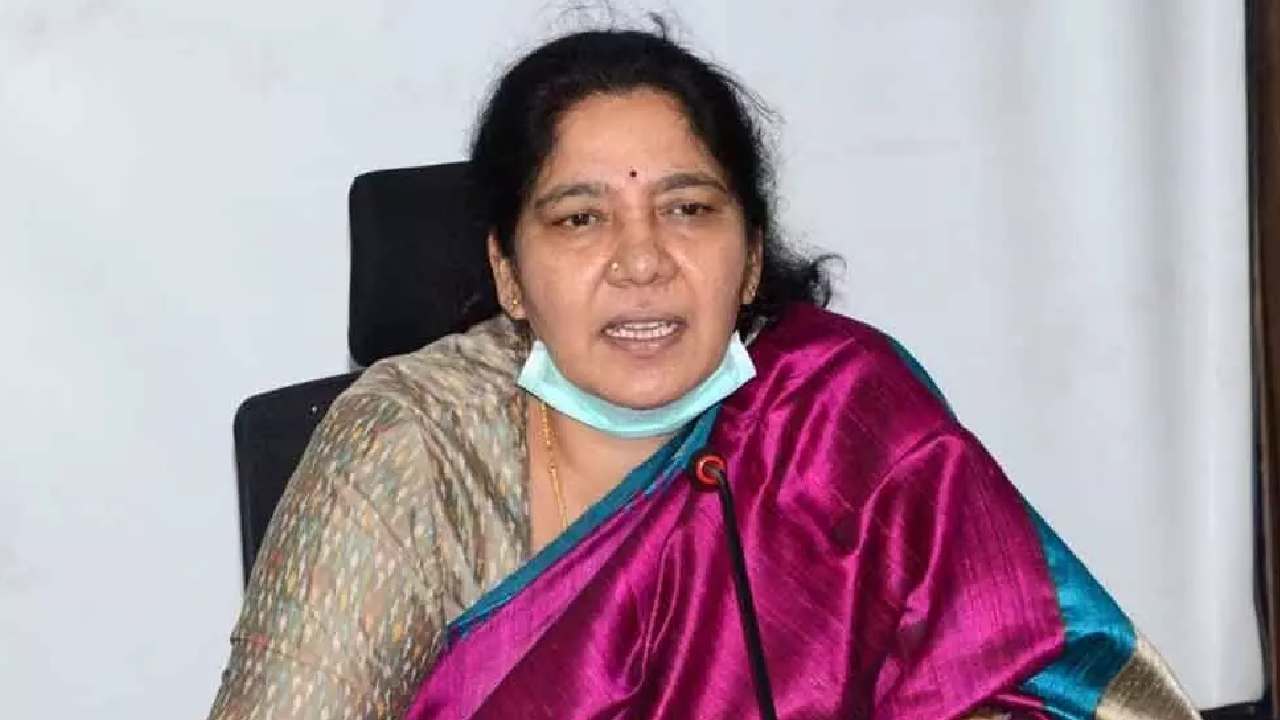 10% Reservations to Girijans: కేసీఆర్ ఇచ్చిన మాట ప్రకారం ‘గిరిజన బంధు’ అమలు: మంత్రి సత్యవతి రాథోడ్ 10% Reservations to Girijans: కేసీఆర్ ఇచ్చిన మాట ప్రకారం ‘గిరిజన బంధు’ అమలు: మంత్రి సత్యవతి రాథోడ్