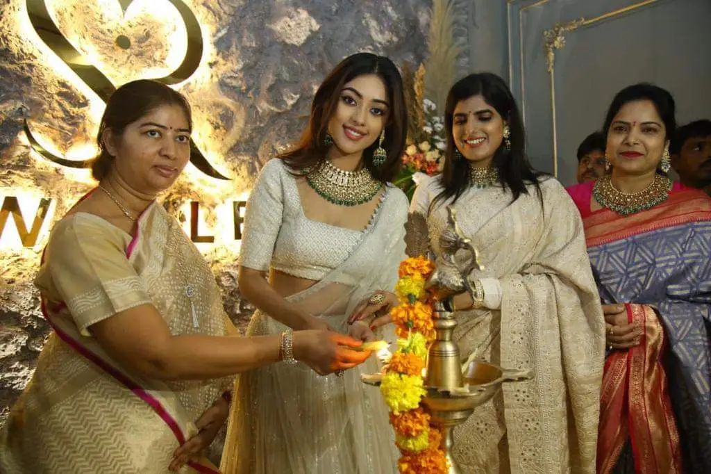 Anu Emmanuel opening a Jewellery Shop in Hyderabad