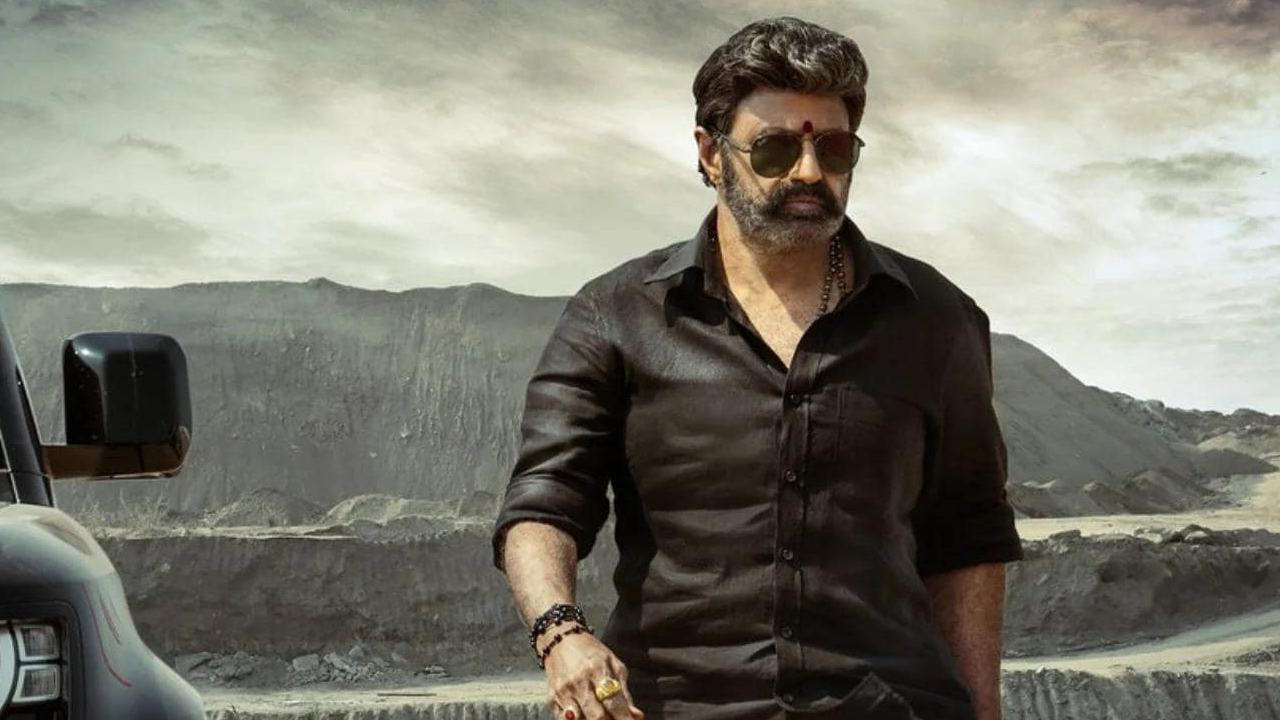 NBK107: సంక్రాంతి బరి నుండి బాలయ్య వెనకుడుగు వేస్తాడా..? NBK107: సంక్రాంతి బరి నుండి బాలయ్య వెనకుడుగు వేస్తాడా..?