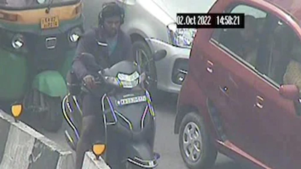 Bengaluru man fined for not wearing helmet, police challenge to ‘provide evidence’, gets epic response