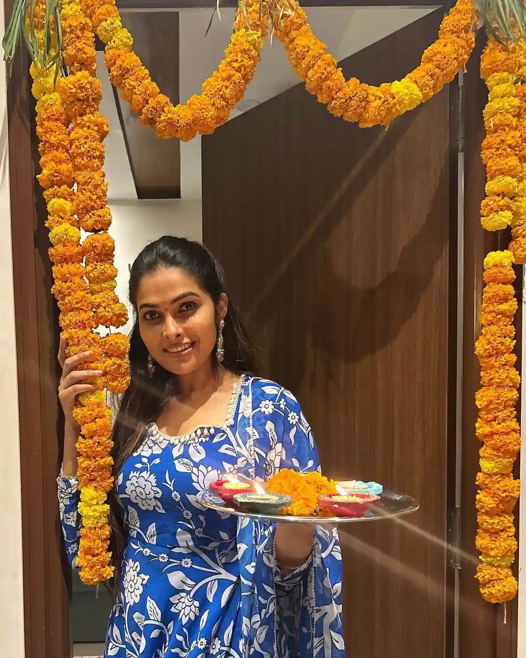 BiggBoss Divi Diwali Celebration Pics