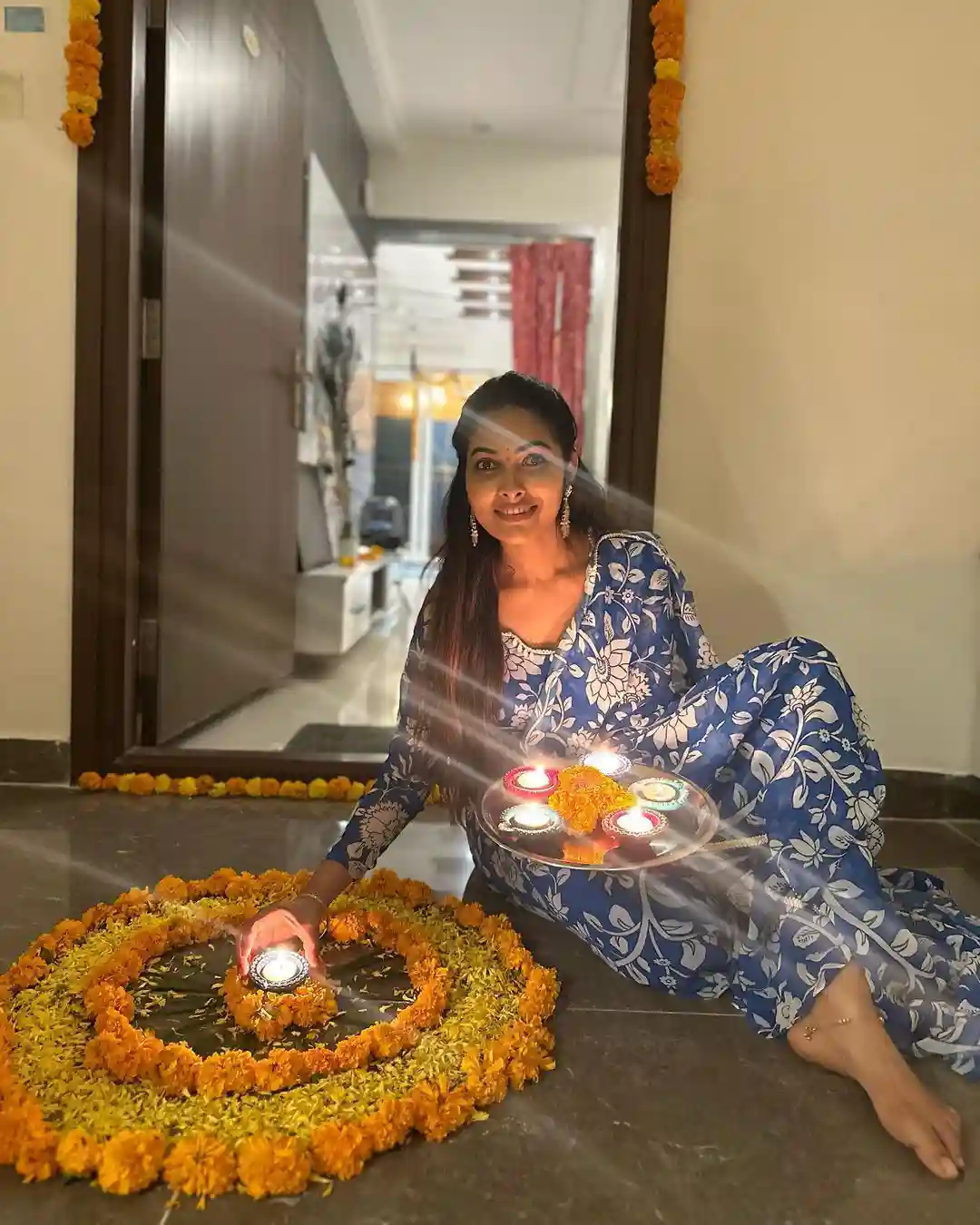 BiggBoss Divi Diwali Celebration Pics