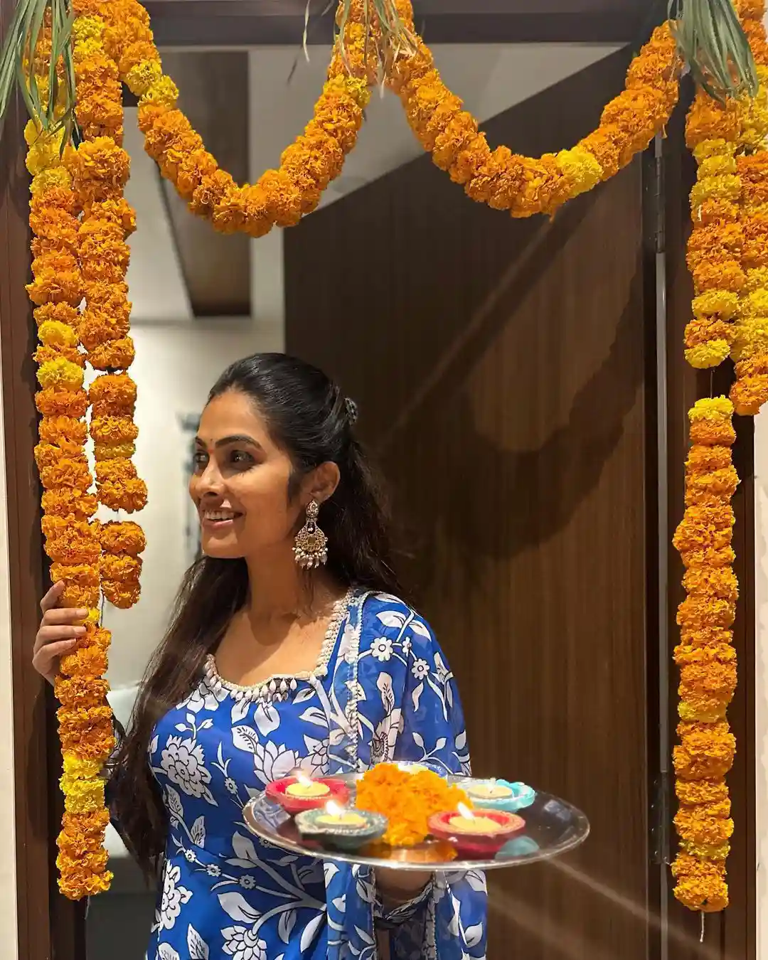 BiggBoss Divi Diwali Celebration Pics