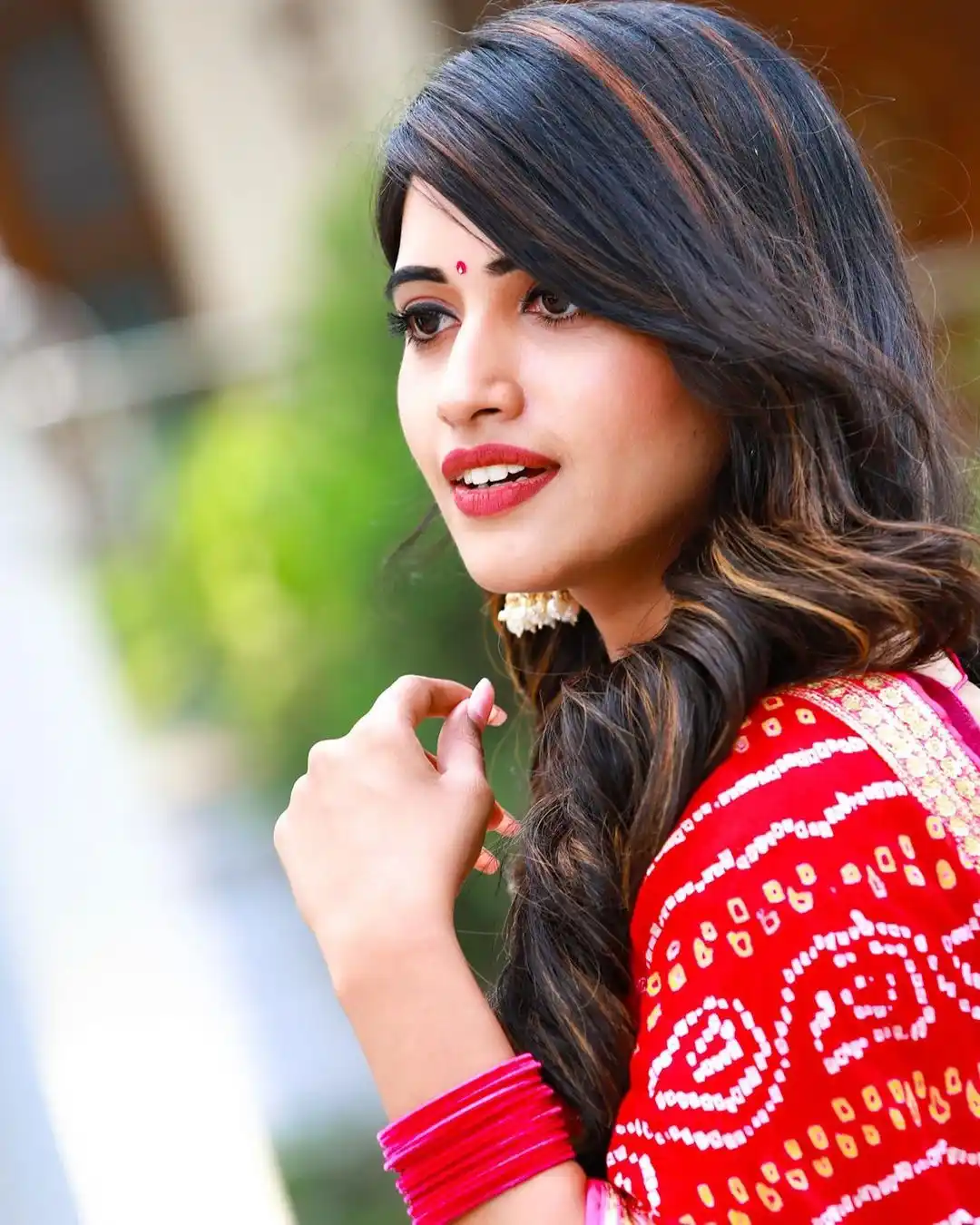 BiggBoss Sravanthi Saree Pics