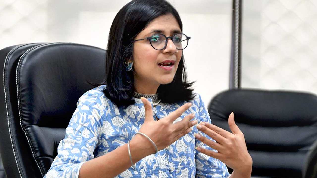 Delhi Commission for Women: అత్యాచారం పేరుతో మహిళ నాటకం.. ఢిల్లీ మహిళా కమిషన్ సీరియస్.. మహిళపై చర్యలు తీసుకోవాలని ఆదేశం Delhi Commission for Women: అత్యాచారం పేరుతో మహిళ నాటకం.. ఢిల్లీ మహిళా కమిషన్ సీరియస్.. మహిళపై చర్యలు తీసుకోవాలని ఆదేశం
