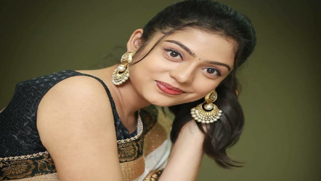 Heroine Varsha Bollamma Reaction on her Marriage Rumours