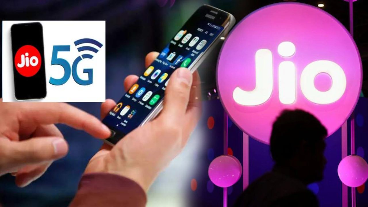 Jio 5G Network : ఈ బ్యాండ్ స్మార్ట్ఫోన్లలో మాత్రమే జియో 5G సపోర్టు చేస్తుంది.. ఇందులో మీ ఫోన్ ఉందేమో చెక్ చేసుకోండి! Jio 5G Network : ఈ బ్యాండ్ స్మార్ట్ఫోన్లలో మాత్రమే జియో 5G సపోర్టు చేస్తుంది.. ఇందులో మీ ఫోన్ ఉందేమో చెక్ చేసుకోండి!