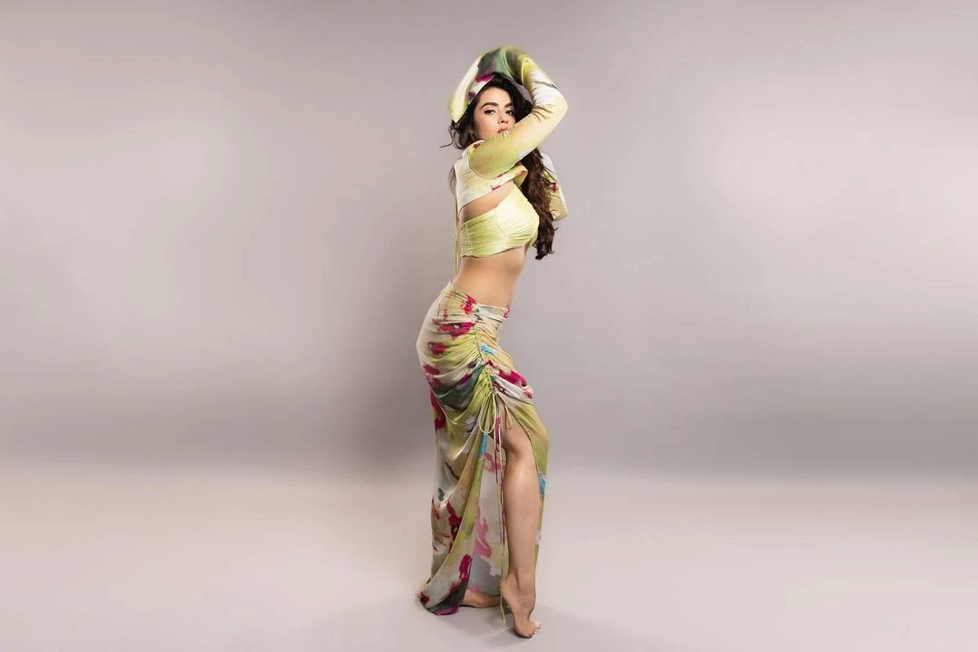 Kavya Thapar Photoshoot with Different Dress