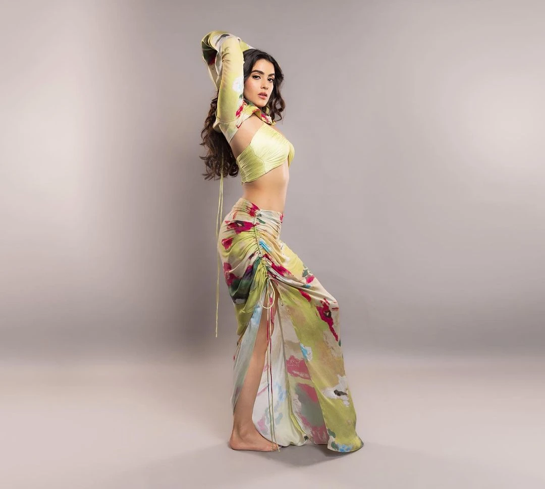Kavya Thapar Photoshoot with Different Dress