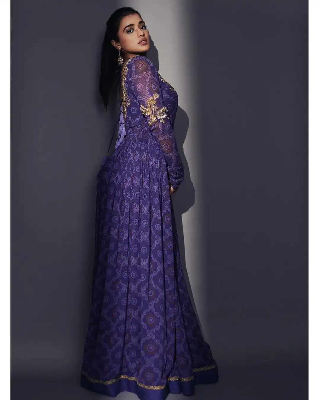 Ketika Sharma awesome Photo shoot in Blue Dress