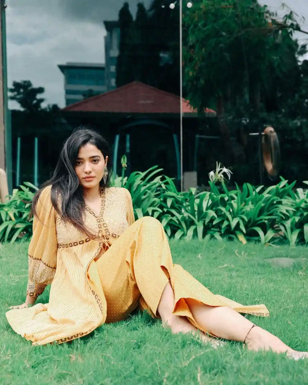 Ketika Sharma Killing Looks Goes Viral