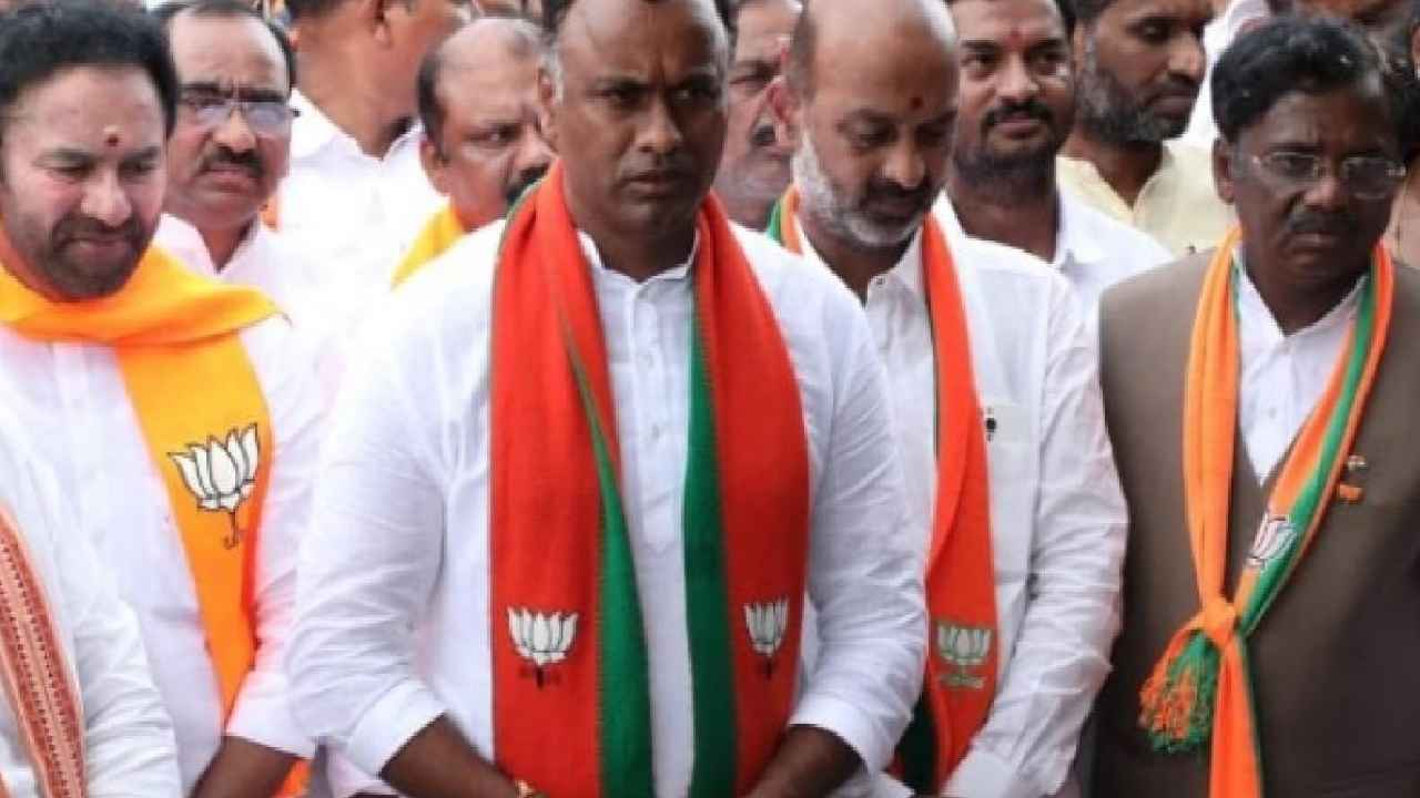 Komatireddy Rajagopal Reddy : బీజేపీ అధికారంలోకి వస్తే పెన్షన్ను రూ.3వేలకు పెంచుతాం- రాజగోపాల్ రెడ్డి Komatireddy Rajagopal Reddy : బీజేపీ అధికారంలోకి వస్తే పెన్షన్ను రూ.3వేలకు పెంచుతాం- రాజగోపాల్ రెడ్డి