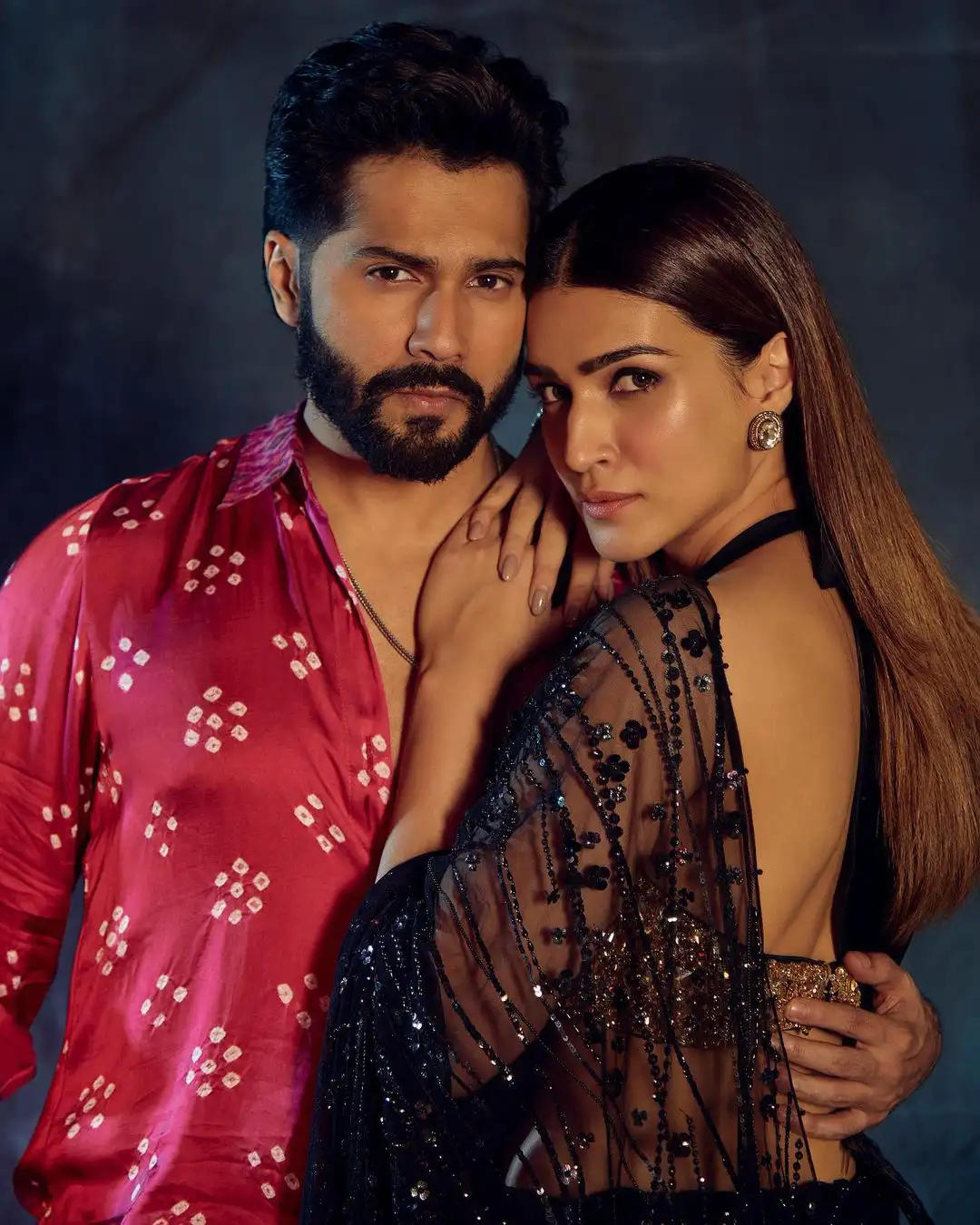 Varun Dhawan and Kriti Sanon Special Photoshoot for Movie Promotions