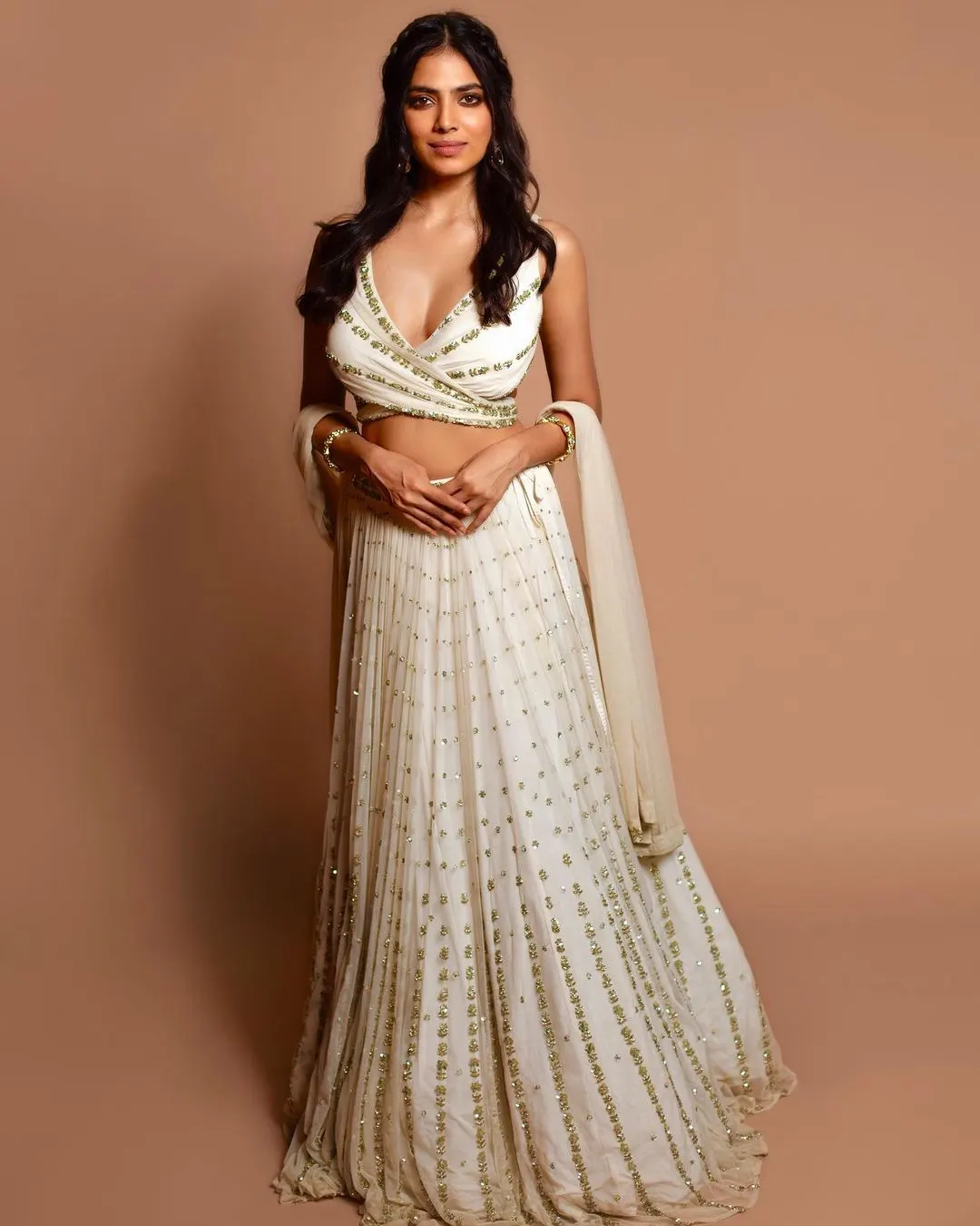 Malvika Mohanan Gorgeous Photos in White Dress