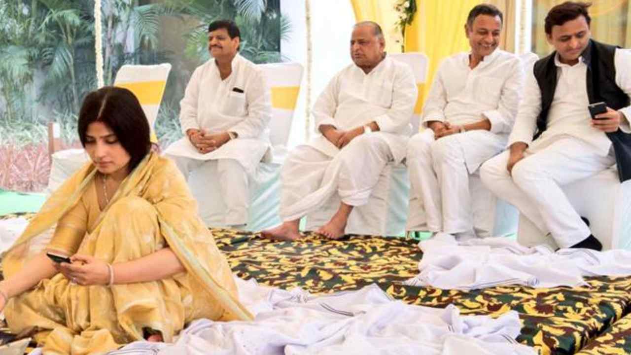 Mulayam Singh Yadav Death: అఖిలేష్ నుండి తేజ్ ప్రతాప్ వరకు.. ములాయం కుటుంబం నుంచి రాజకీయాల్లో ఉన్నది వీరే.. Mulayam Singh Yadav Death: అఖిలేష్ నుండి తేజ్ ప్రతాప్ వరకు.. ములాయం కుటుంబం నుంచి రాజకీయాల్లో ఉన్నది వీరే..
