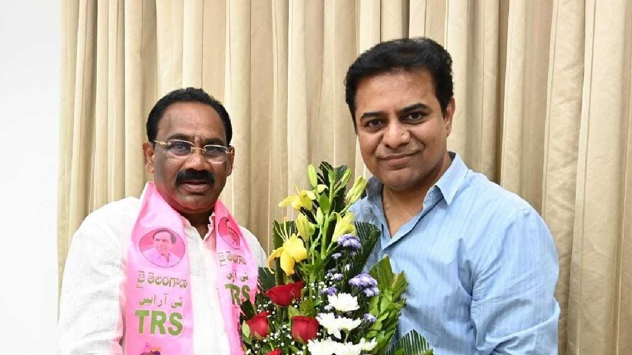 Munugodu: మునుగోడులో రేపు టీఆర్ఎస్ అభ్యర్థి నామినేషన్.. హాజరుకానున్న కేటీఆర్ Munugodu: మునుగోడులో రేపు టీఆర్ఎస్ అభ్యర్థి నామినేషన్.. హాజరుకానున్న కేటీఆర్