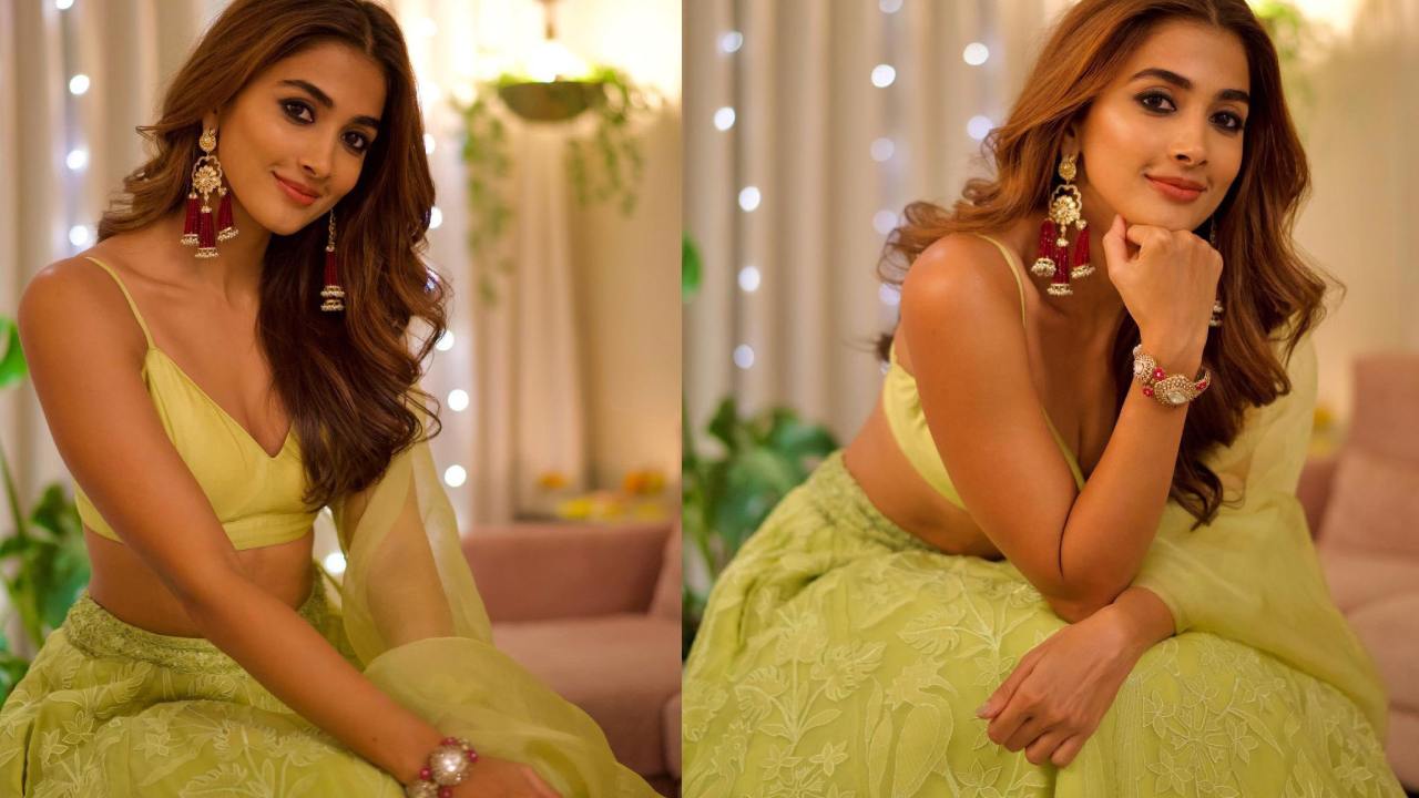 Pooja Hegde : దివాళీ లైట్ల వెలుగుల్లో మెరిసిపోతున్న బుట్టబొమ్మ