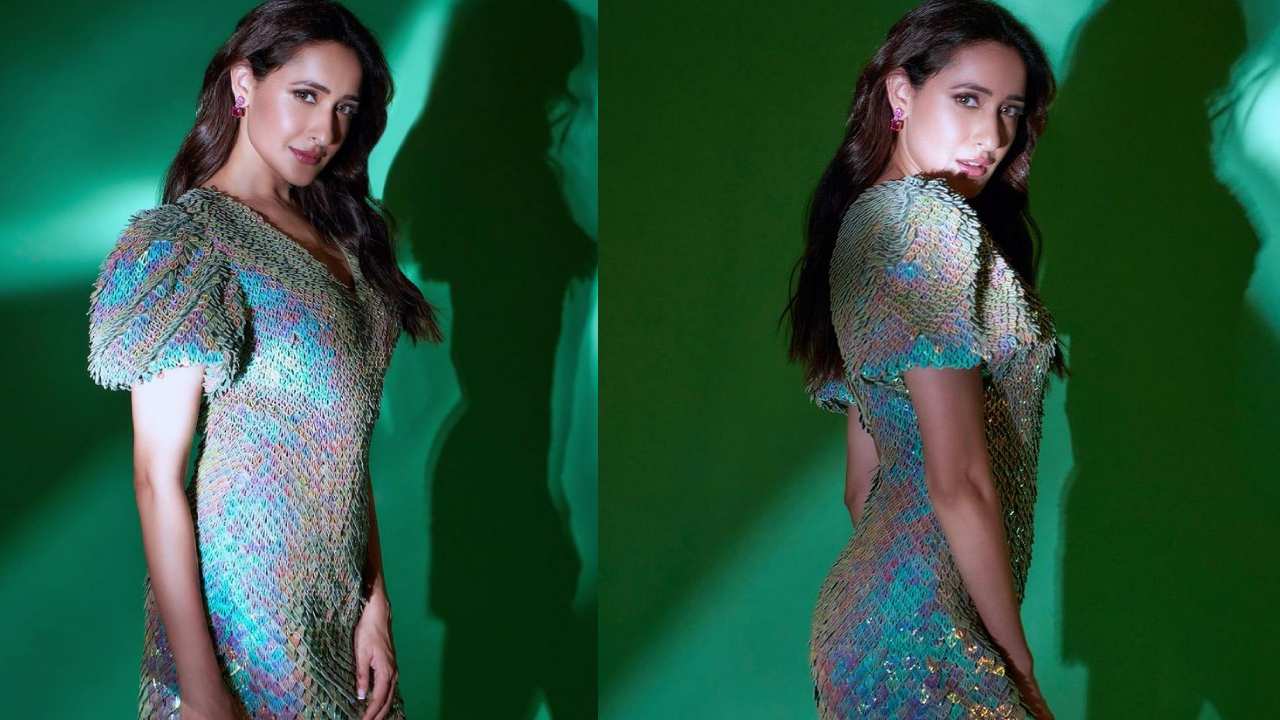 Pragya Jaiswal Looks Stunning In New Pic