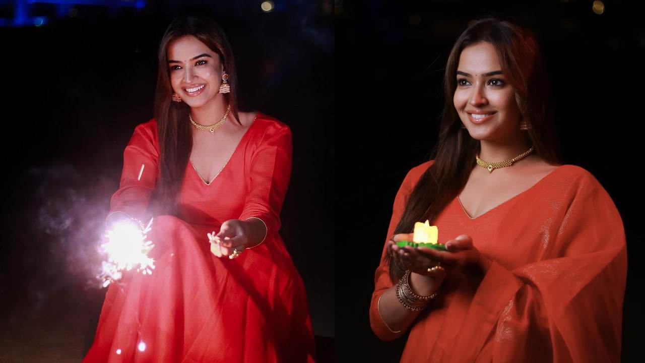 Pujita Ponnada: పూజిత పొన్నాడ దివాళి సెలబ్రేషన్ పిక్స్..