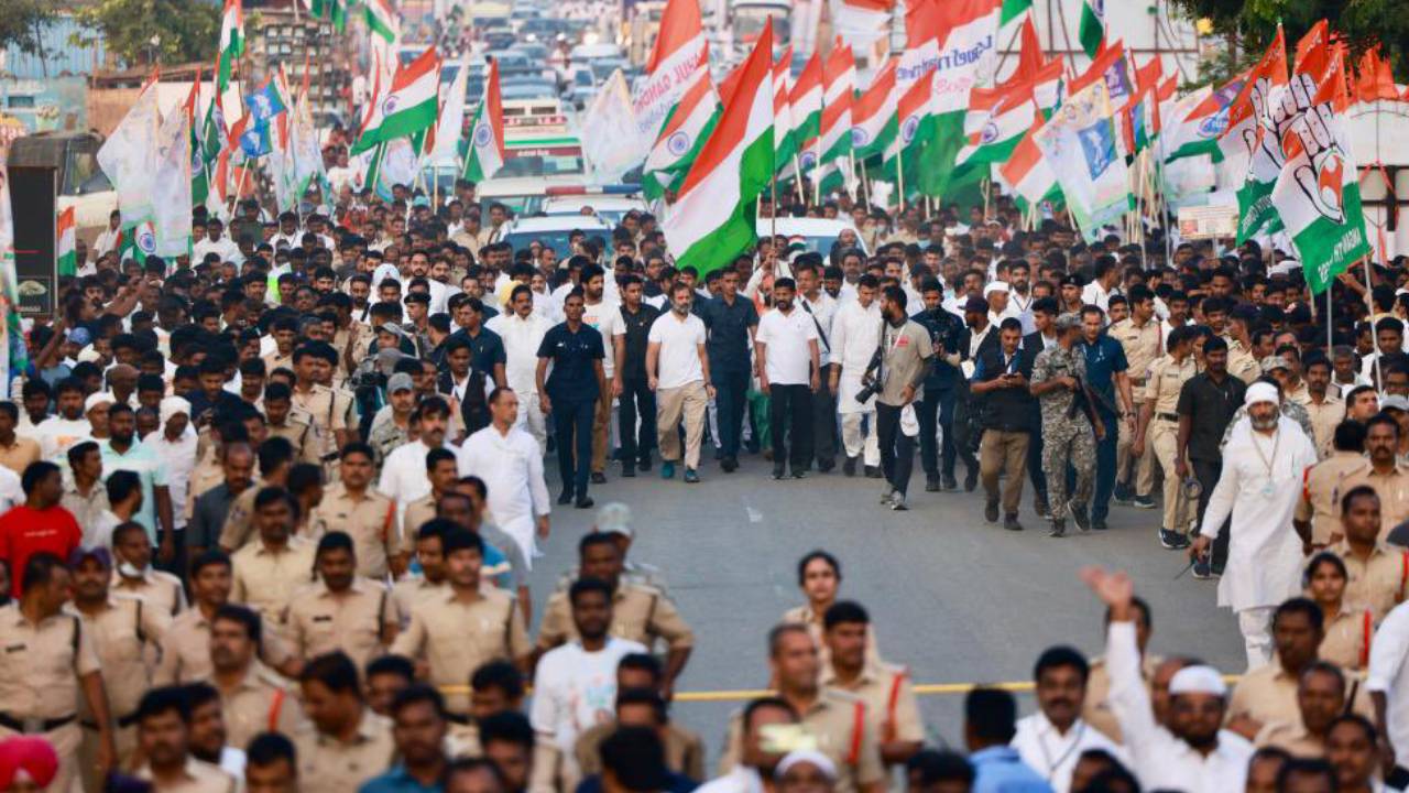 Bharat Jodo Yatra Telangana: తెలంగాణ‌లో కొన‌సాగుతున్న రాహుల్ గాంధీ భార‌త్ జోడో యాత్ర (ఫొటో గ్యాల‌రీ)
