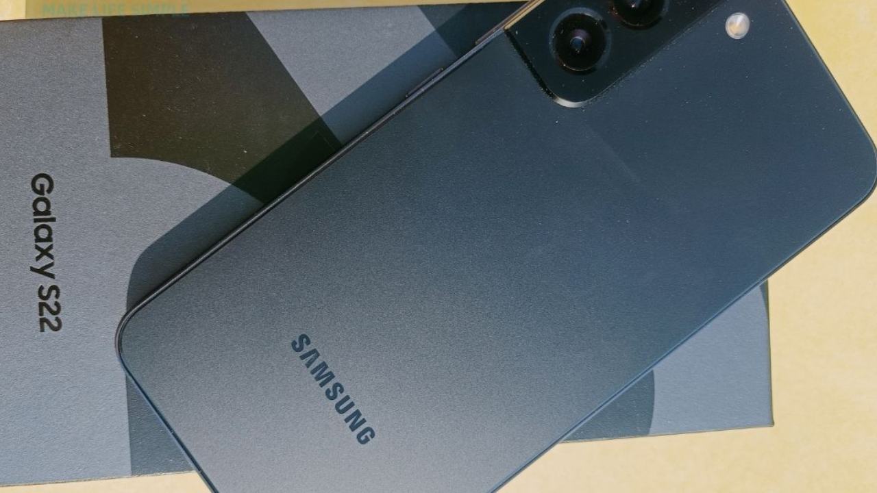 Samsung Galaxy S22 5G available with flat Rs 25,000 discount at Amazon Diwali sale