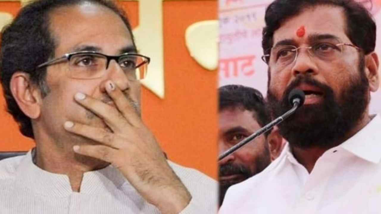 Shivsena Symbol Row: నేడు సీఎం షిండే వర్గం వంతు .. మూడు పేర్లు, గుర్తులతో ఈసీకి జాబితాను సమర్పించిన ఉద్ధవ్ థాకరే వర్గం.. Shivsena Symbol Row: నేడు సీఎం షిండే వర్గం వంతు .. మూడు పేర్లు, గుర్తులతో ఈసీకి జాబితాను సమర్పించిన ఉద్ధవ్ థాకరే వర్గం..