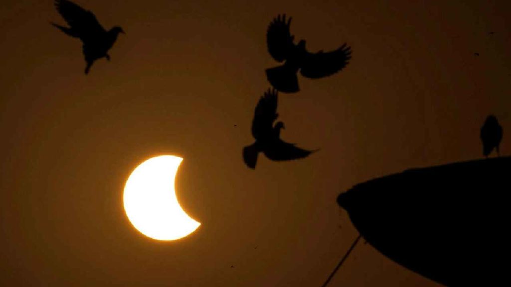 Solar Eclipse 2022 Ends