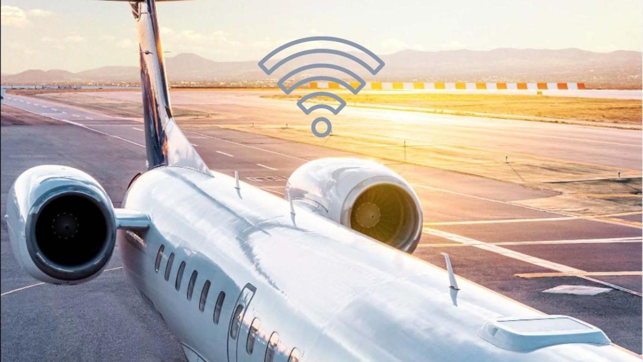 SpaceX Private Jets : ప్రైవేట్ జెట్లలో సూపర్ ఫాస్ట్ ఇంటర్నెట్.. స్పేస్ఎక్స్ నెలవారీ ప్లాన్ల ధరలను రివీల్ చేసిన ఎలన్ మస్క్ SpaceX Private Jets : ప్రైవేట్ జెట్లలో సూపర్ ఫాస్ట్ ఇంటర్నెట్.. స్పేస్ఎక్స్ నెలవారీ ప్లాన్ల ధరలను రివీల్ చేసిన ఎలన్ మస్క్