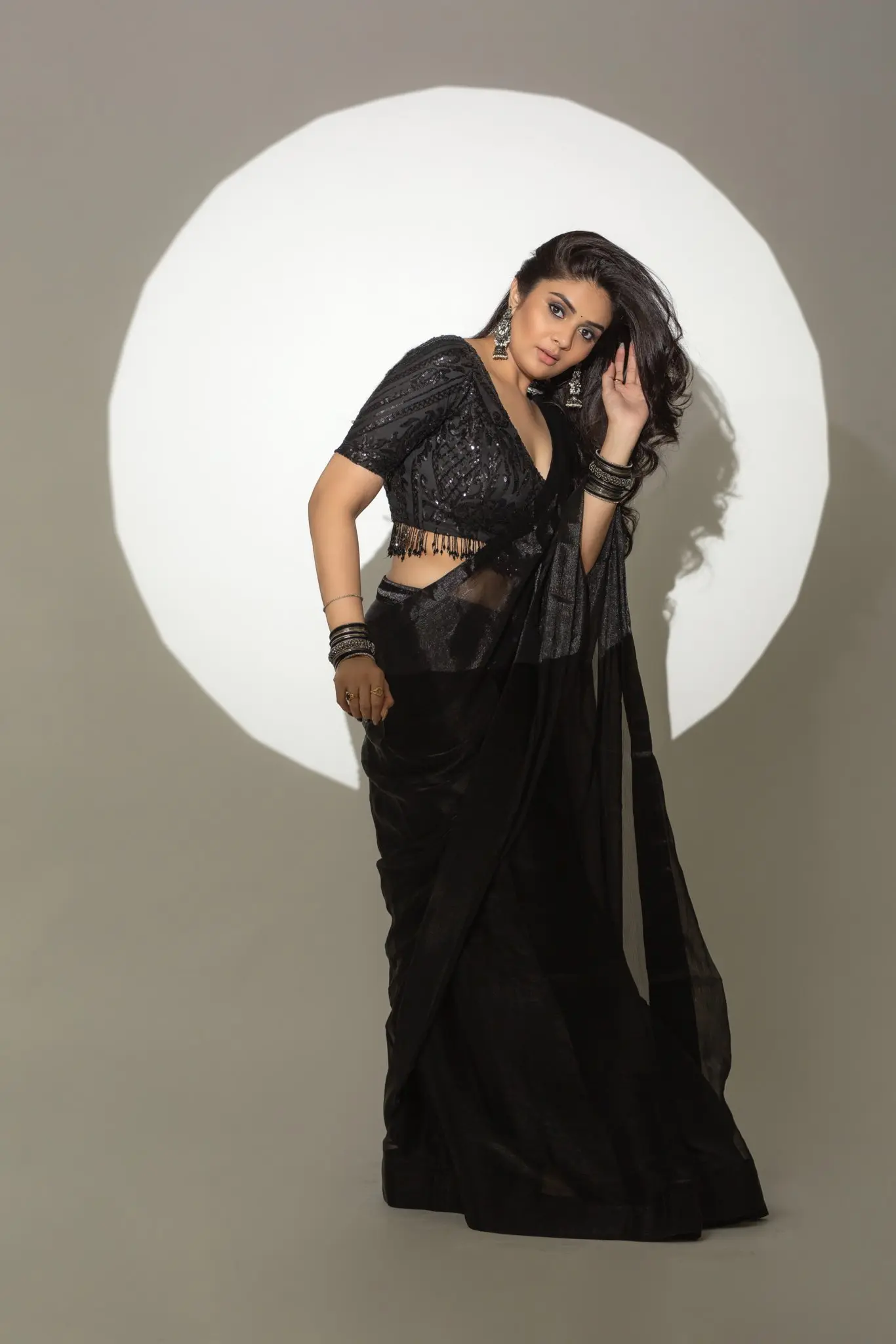 Sreemukh Stunning In Black Saree
