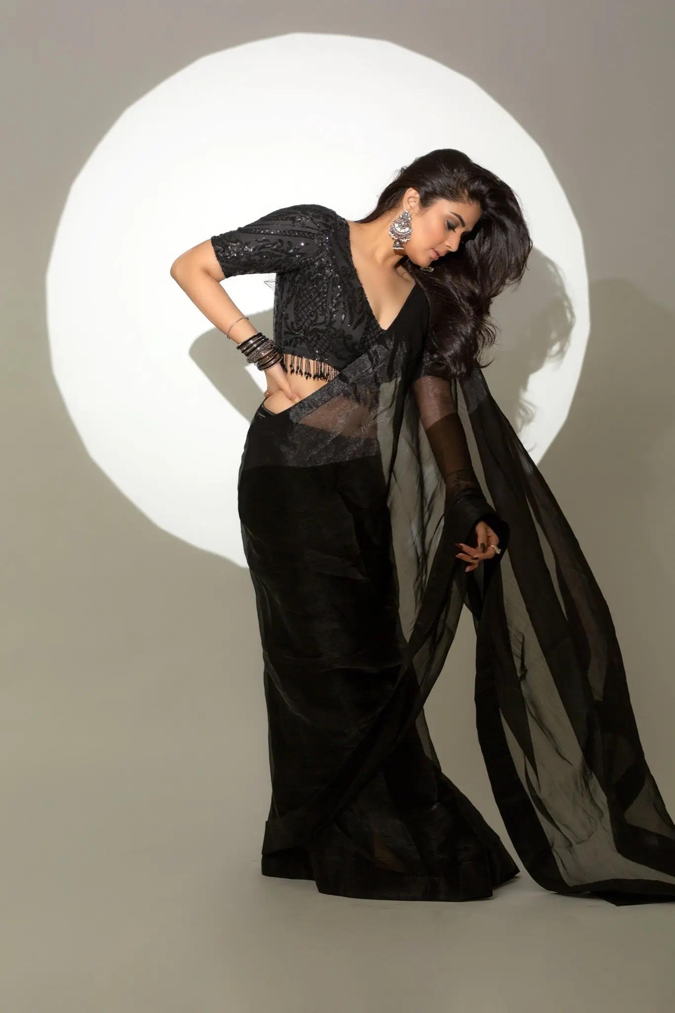 Sreemukh Stunning In Black Saree
