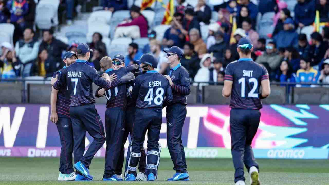 T20 World Cup 2022: శ్రీలంక జట్టుకు షాకిచ్చిన నమీబియా.. 55 పరుగుల తేడాతో విజయం .. T20 World Cup 2022: శ్రీలంక జట్టుకు షాకిచ్చిన నమీబియా.. 55 పరుగుల తేడాతో విజయం ..