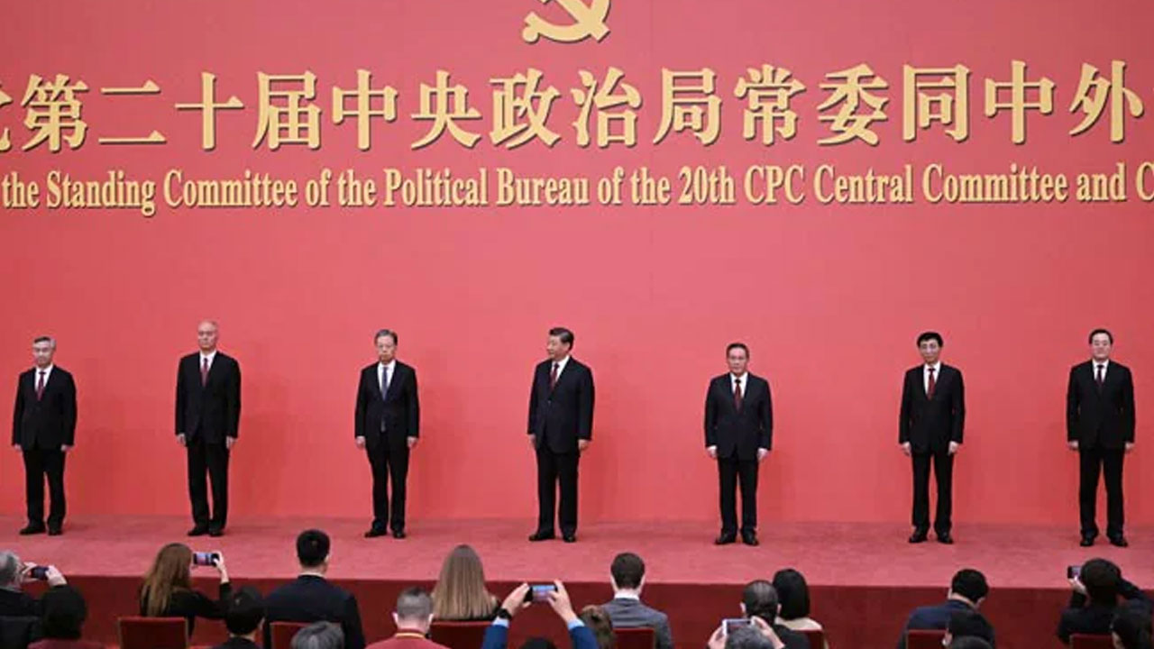 China: ఒక్క మహిళ కూడా లేకుండా చైనా కమ్యూనిస్ట్ పార్టీ పొలిట్ బ్యూరో.. 25 ఏళ్లలో ఇదే మొదటిసారి China: ఒక్క మహిళ కూడా లేకుండా చైనా కమ్యూనిస్ట్ పార్టీ పొలిట్ బ్యూరో.. 25 ఏళ్లలో ఇదే మొదటిసారి