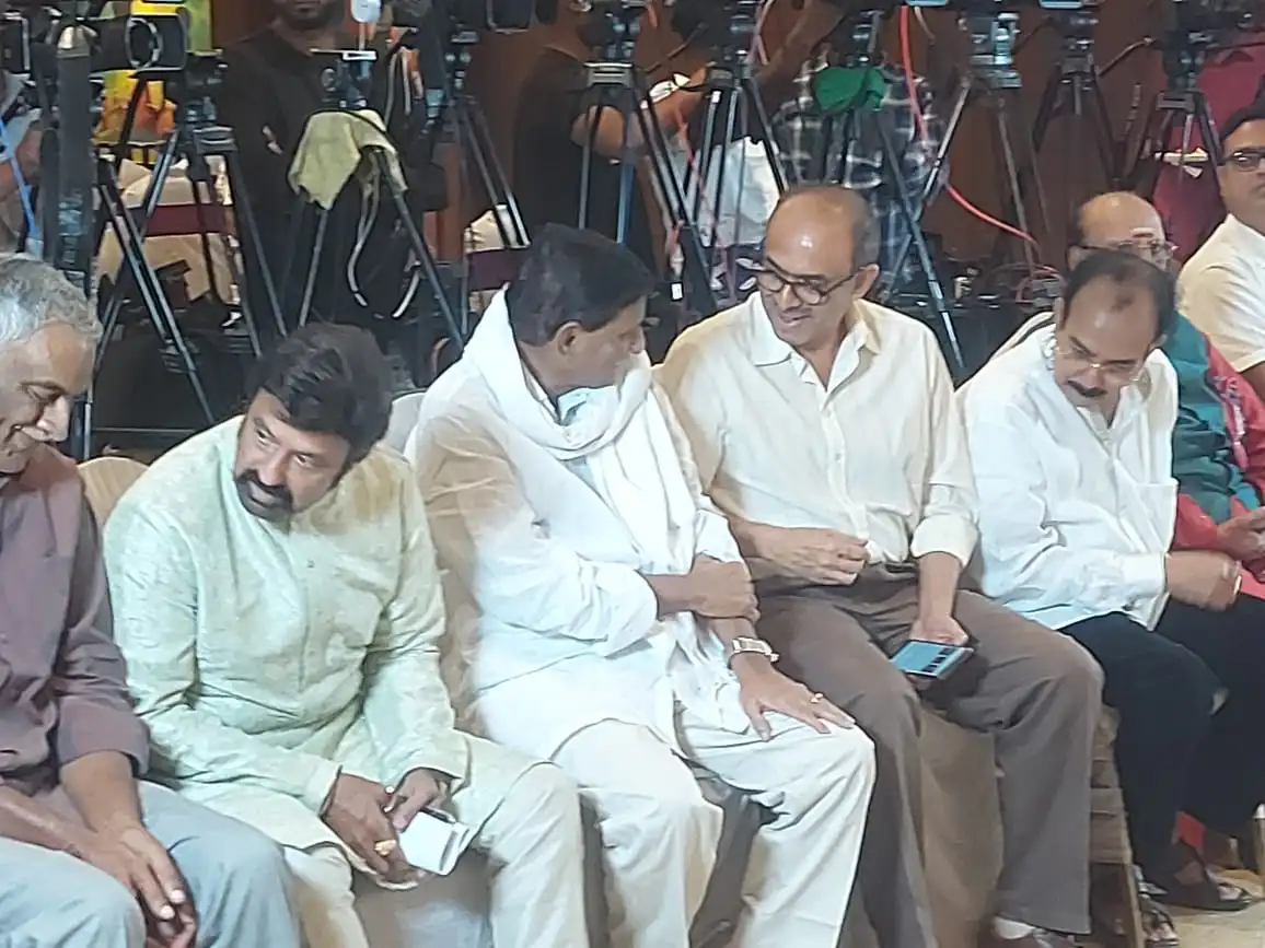 Veteran Actress L.Vijaya Lakshmi Fecilitated With NTR Centenary Award