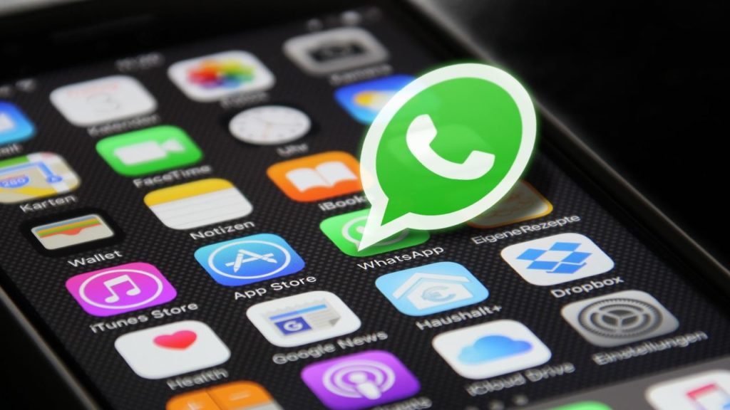 WhatsApp will soon rollout a self-chat feature, here is how it looks