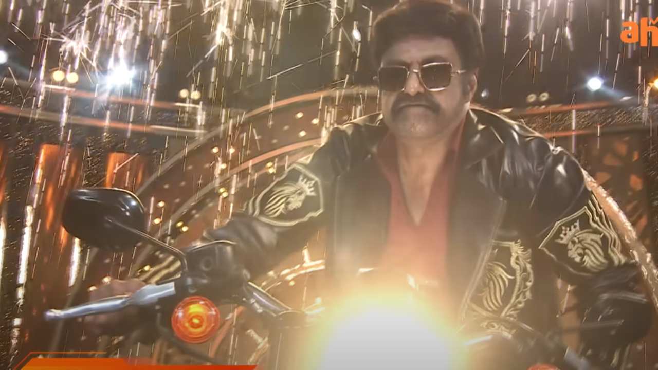 Unstoppable 2 : గ్రాండ్ ఎంట్రీతో అన్స్టాపబుల్ మొదలు.. అదరగొట్టిన బాలయ్య Unstoppable 2 : గ్రాండ్ ఎంట్రీతో అన్స్టాపబుల్ మొదలు.. అదరగొట్టిన బాలయ్య