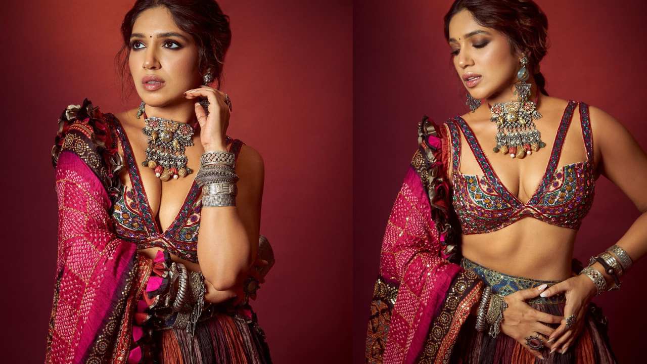 Bhumi Pednekar : ట్రెడిషినల్గా కవ్విస్తున్న భూమి పెడ్నేకర్ Bhumi Pednekar : ట్రెడిషినల్గా కవ్విస్తున్న భూమి పెడ్నేకర్