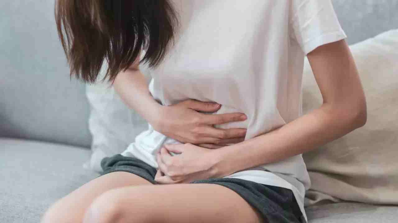 Corona Virus Effect: కరోనా మహమ్మారితో బాలికల శరీరంలో కీలక మార్పులు.. సర్వేలో దిగ్భ్రాంతికరమైన విషయాలు Corona Virus Effect: కరోనా మహమ్మారితో బాలికల శరీరంలో కీలక మార్పులు.. సర్వేలో దిగ్భ్రాంతికరమైన విషయాలు