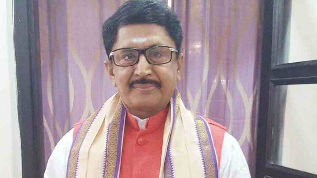 Murali Mohan : మురళీ మోహన్ పాలిటిక్స్ నుంచి తప్పుకుంటున్నారా? Murali Mohan : మురళీ మోహన్ పాలిటిక్స్ నుంచి తప్పుకుంటున్నారా?