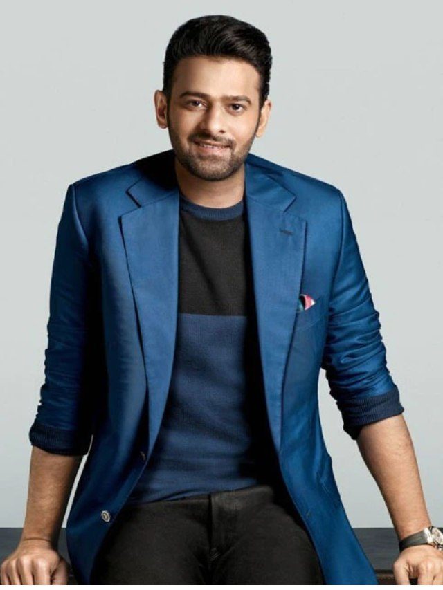 >ప్రభాస్ బర్త్‌డే స్పెషల్.. ప్రభాస్ చేతిలో ఉన్న సినిమాలు