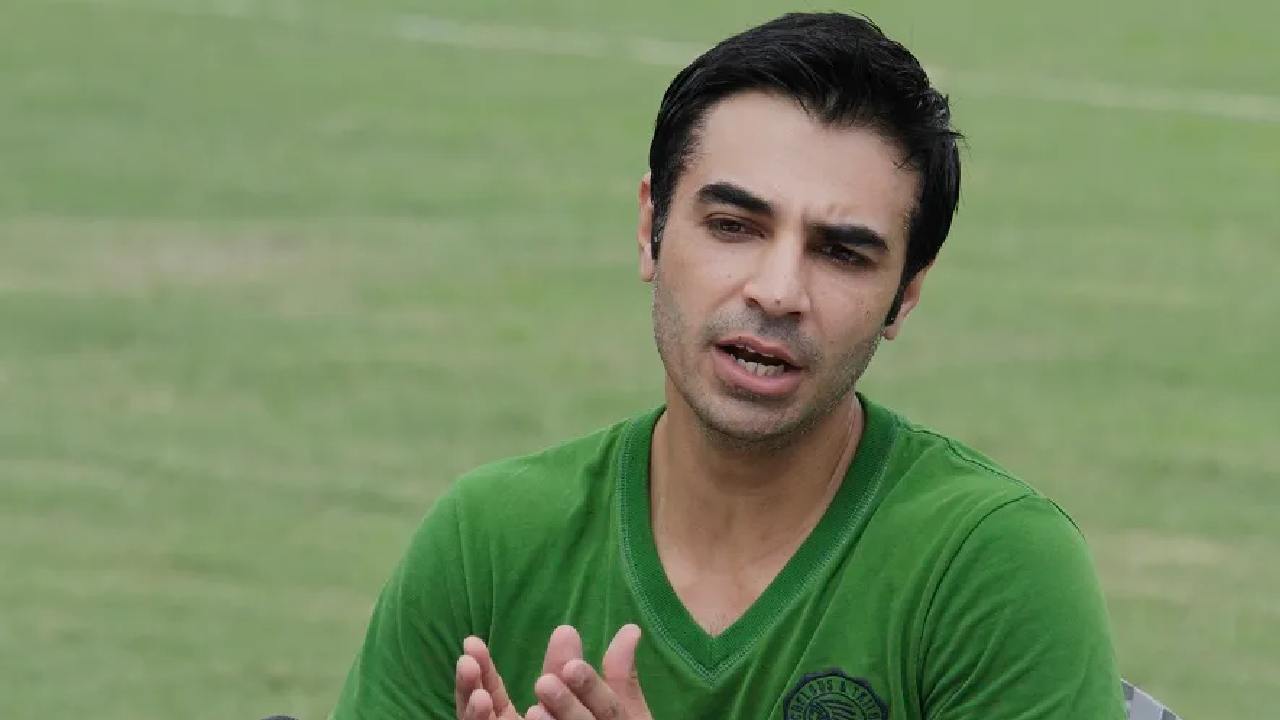 T20 World Cup 2022: కోహ్లీ, సూర్యకుమార్ను చూసి పాక్ బ్యాట్స్మెన్ నేర్చుకోండి: పాక్ మాజీ క్రికెటర్ T20 World Cup 2022: కోహ్లీ, సూర్యకుమార్ను చూసి పాక్ బ్యాట్స్మెన్ నేర్చుకోండి: పాక్ మాజీ క్రికెటర్