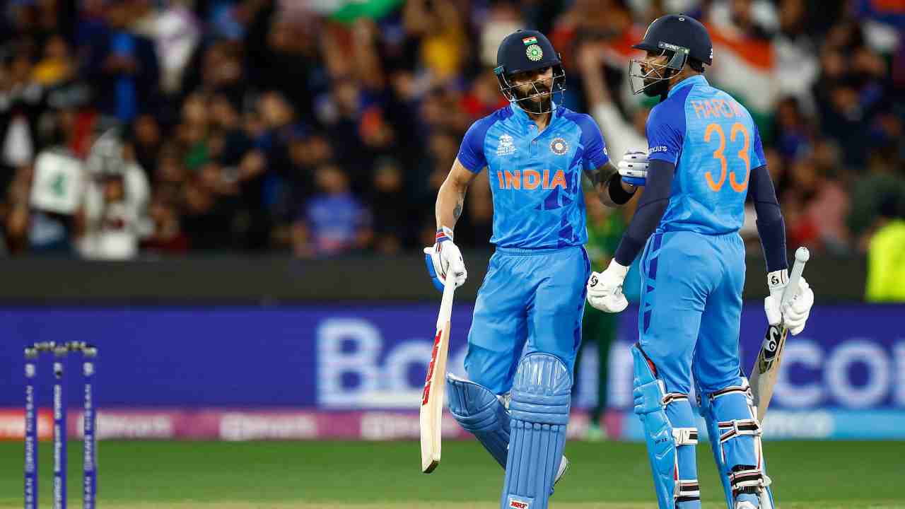 India vs Pakistan T20 Match: పాక్పై విజయంతో రికార్డుల మోతమోగించిన టీమిండియా.. అవేమిటో తెలుసా! India vs Pakistan T20 Match: పాక్పై విజయంతో రికార్డుల మోతమోగించిన టీమిండియా.. అవేమిటో తెలుసా!