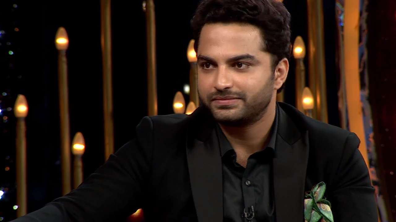 Vishwaksen : నా సేవింగ్స్ అయిపోయాయి.. ఇల్లు తాకట్టు పెట్టి సినిమా తీస్తున్నా.. అక్కేమో హాస్పిటల్ లో ఉంది.. Vishwaksen : నా సేవింగ్స్ అయిపోయాయి.. ఇల్లు తాకట్టు పెట్టి సినిమా తీస్తున్నా.. అక్కేమో హాస్పిటల్ లో ఉంది..